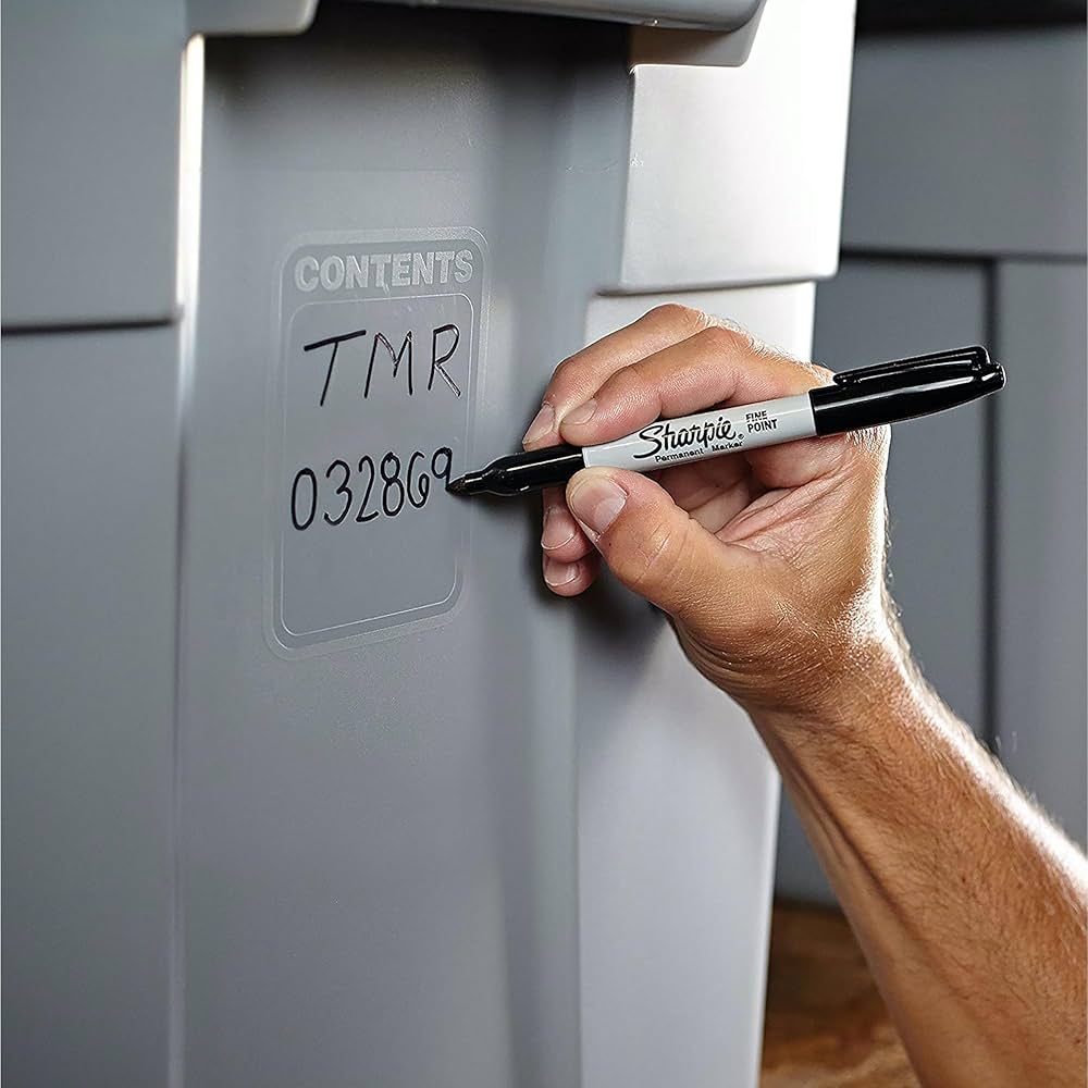 Sharpie Permanent Marker – Black Fine Point