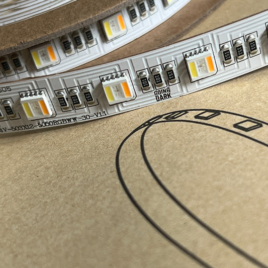 Going Dark - 24V 5-in-1 RGBCwWw LED Strip - 5m