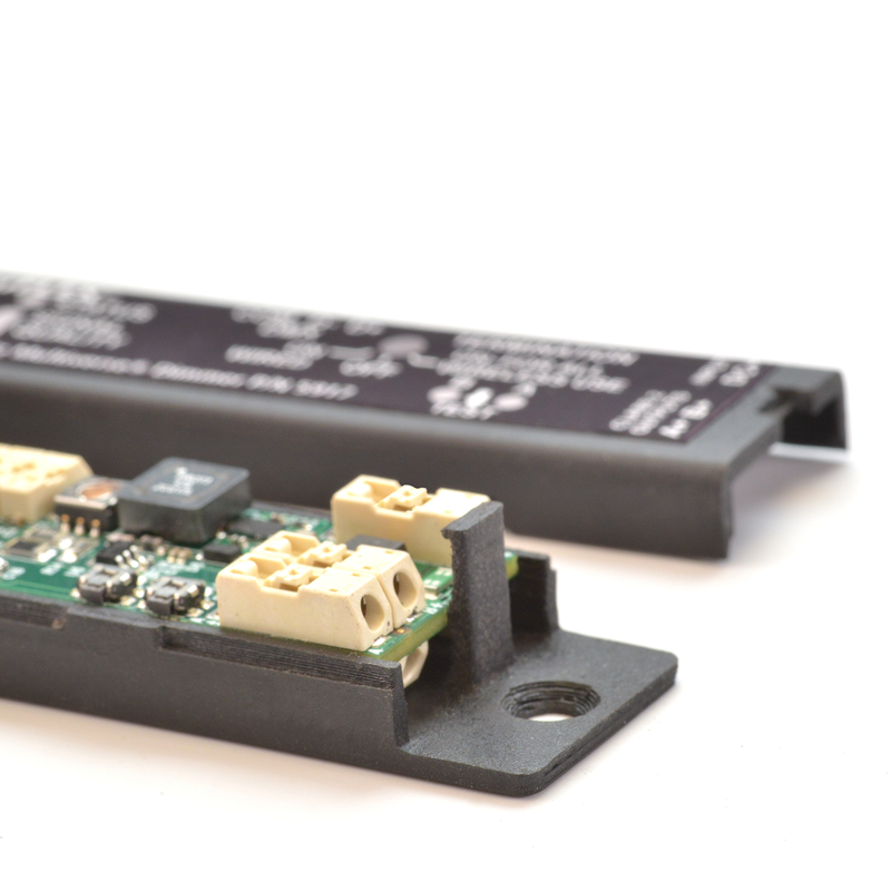 City Theatrical QolorFLEX 2 x 2.5A 2.4GHz MULTIVERSE Dimmer Ð Wireless DMX Dimmer