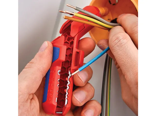 Knipex ErgoStrip® Universal Stripping Tool – Right Handed