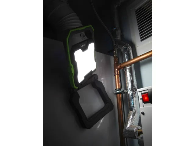 Lighthouse Rechargeable Work Light – 2000 Lumens (L/HRWL2000)